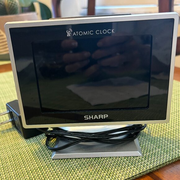 Sharp Atomic Desktop  Digital Clock with Color Display - Picture 2 of 7